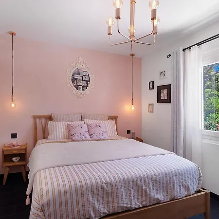 Bed & Breakfast Les Arbousiers Saint-Raphael (Var)