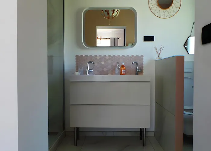 Les Arbousiers Saint-Raphael (Var)